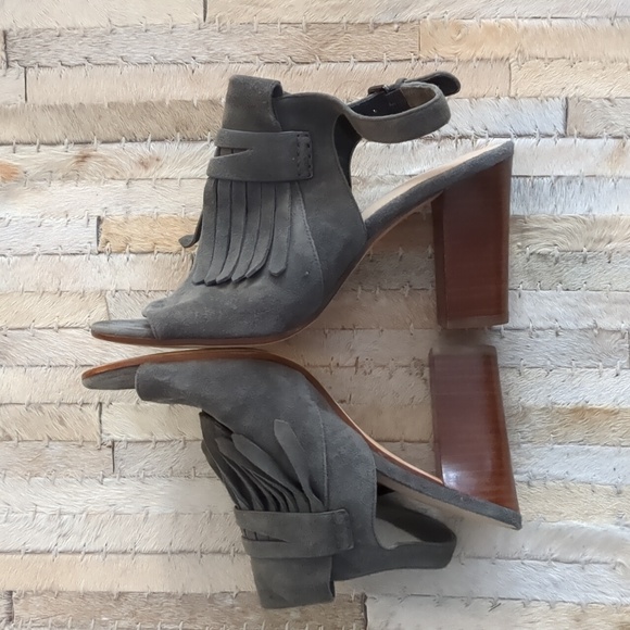 Via Spiga Fey Open Toe Sling Back Heels - Picture 4 of 7